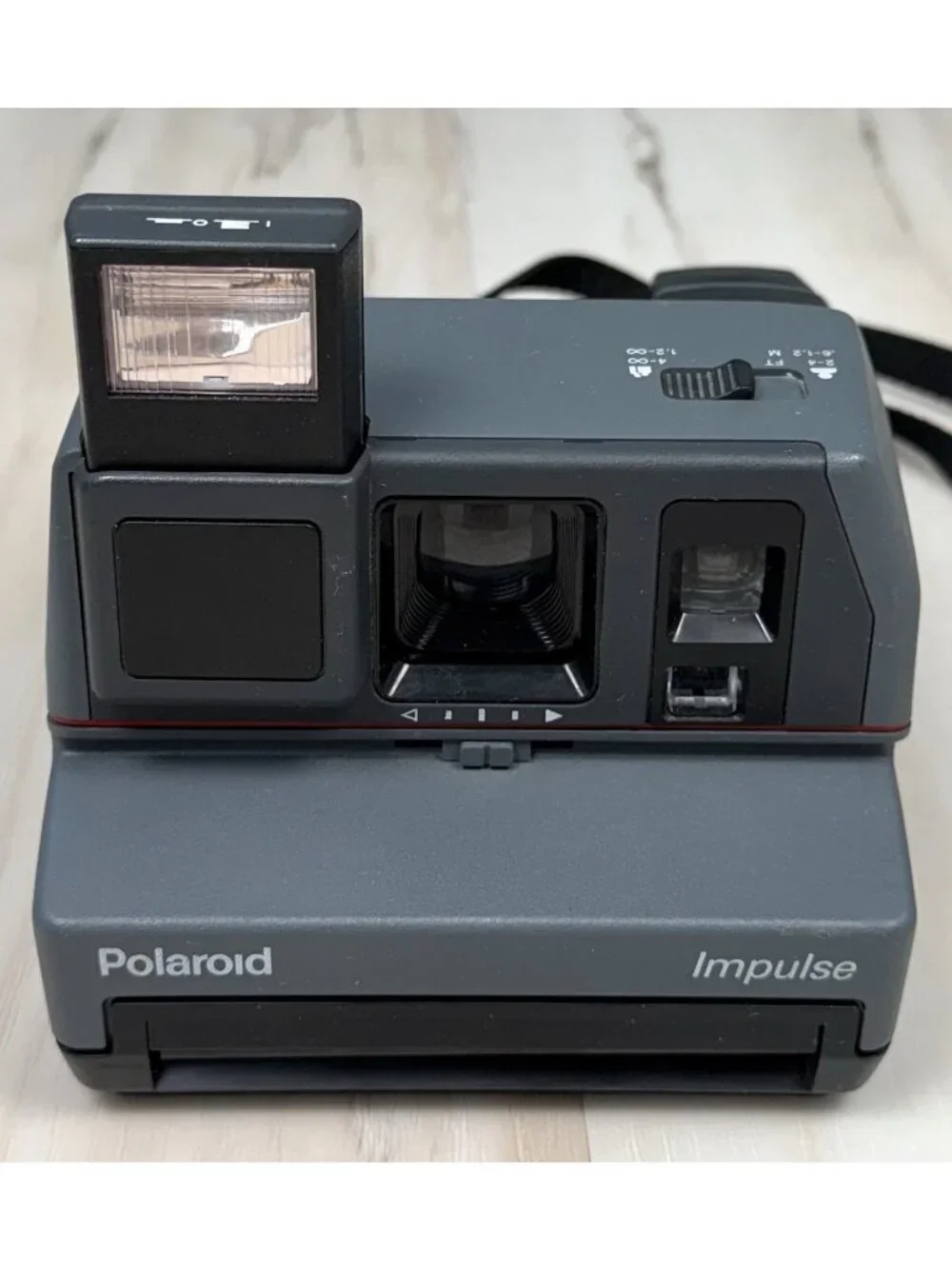 VTG POLAROID Impulse Flash INSTANT CAMERA w/ Strap Black Gray Photography WORKS